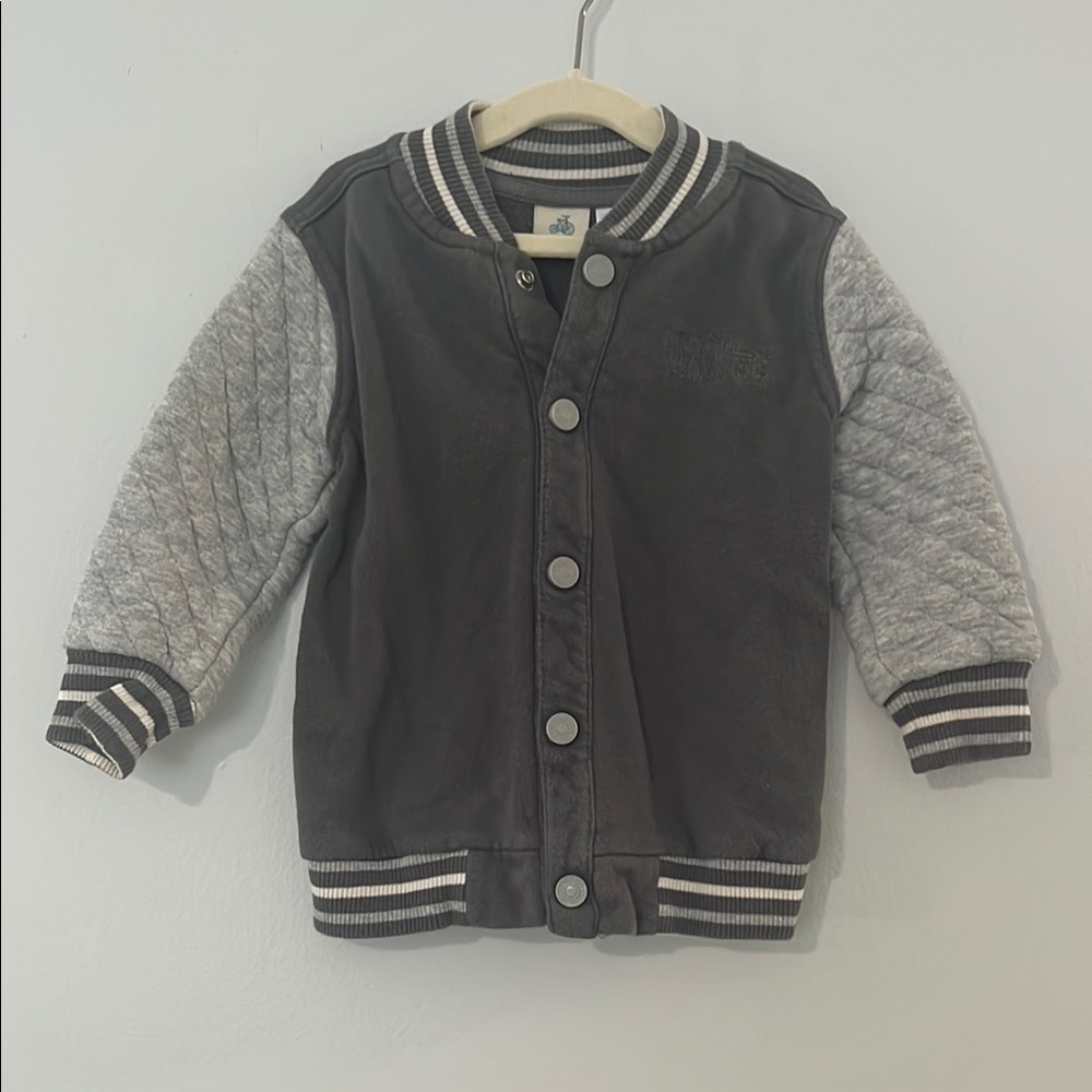Black and‎ Gray Quilted Sleeve Jacket Size 2T